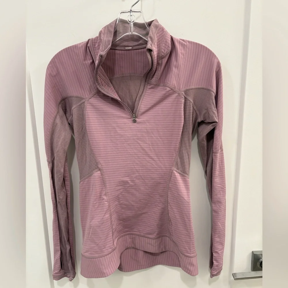 Lululemon Run for Gold Half Zip in Mauvelous Size 4